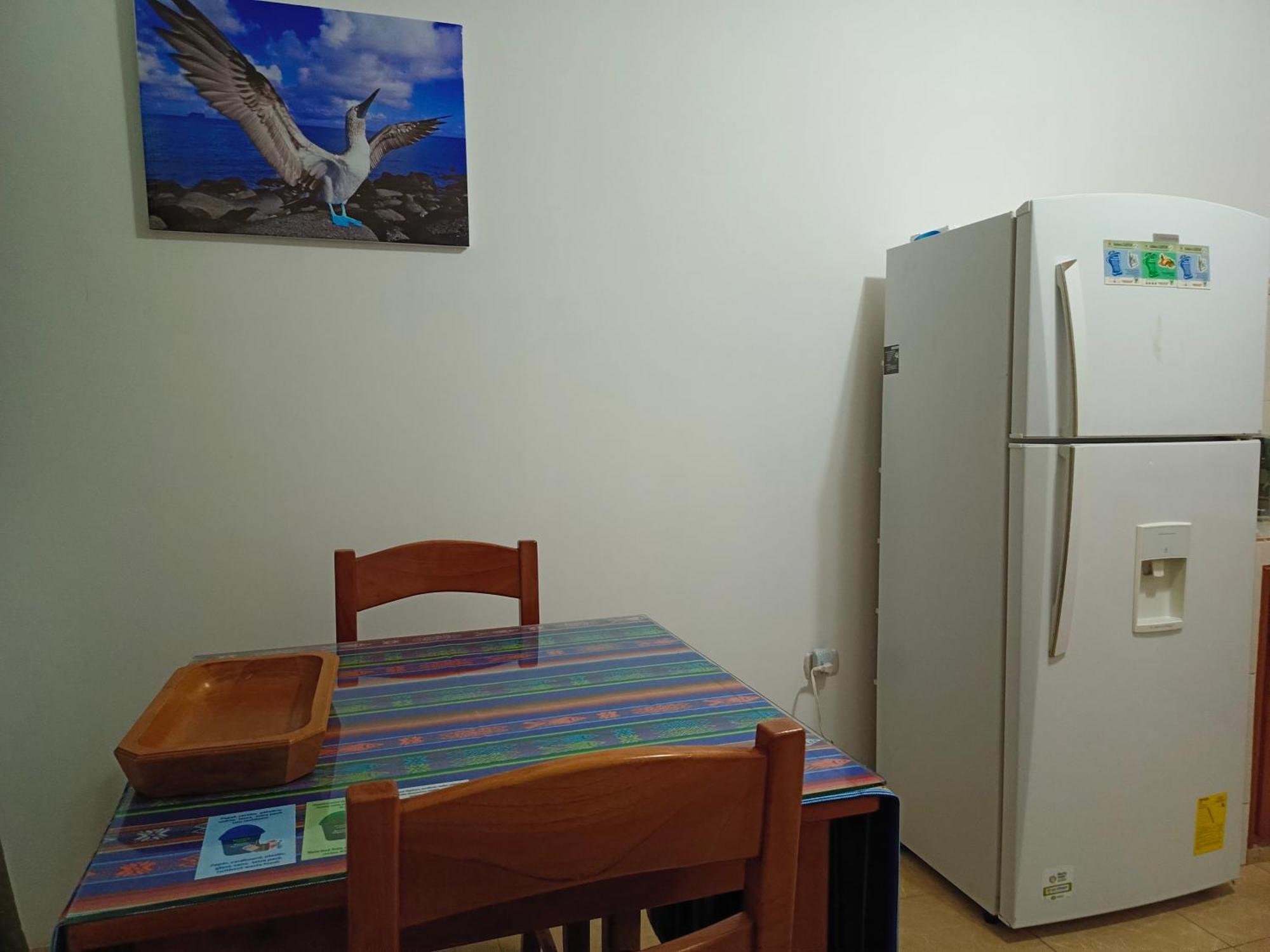 Teresita'S House Suites Con Cocina Privada Puerto Baquerizo Moreno Eksteriør billede