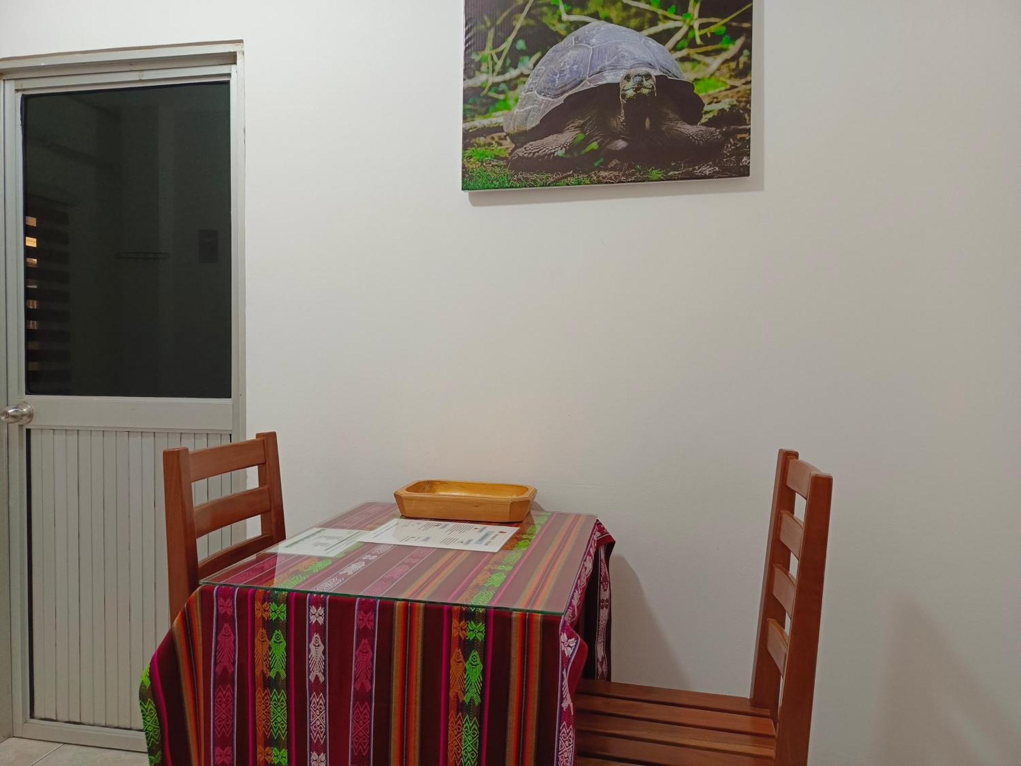 Teresita'S House Suites Con Cocina Privada Puerto Baquerizo Moreno Eksteriør billede