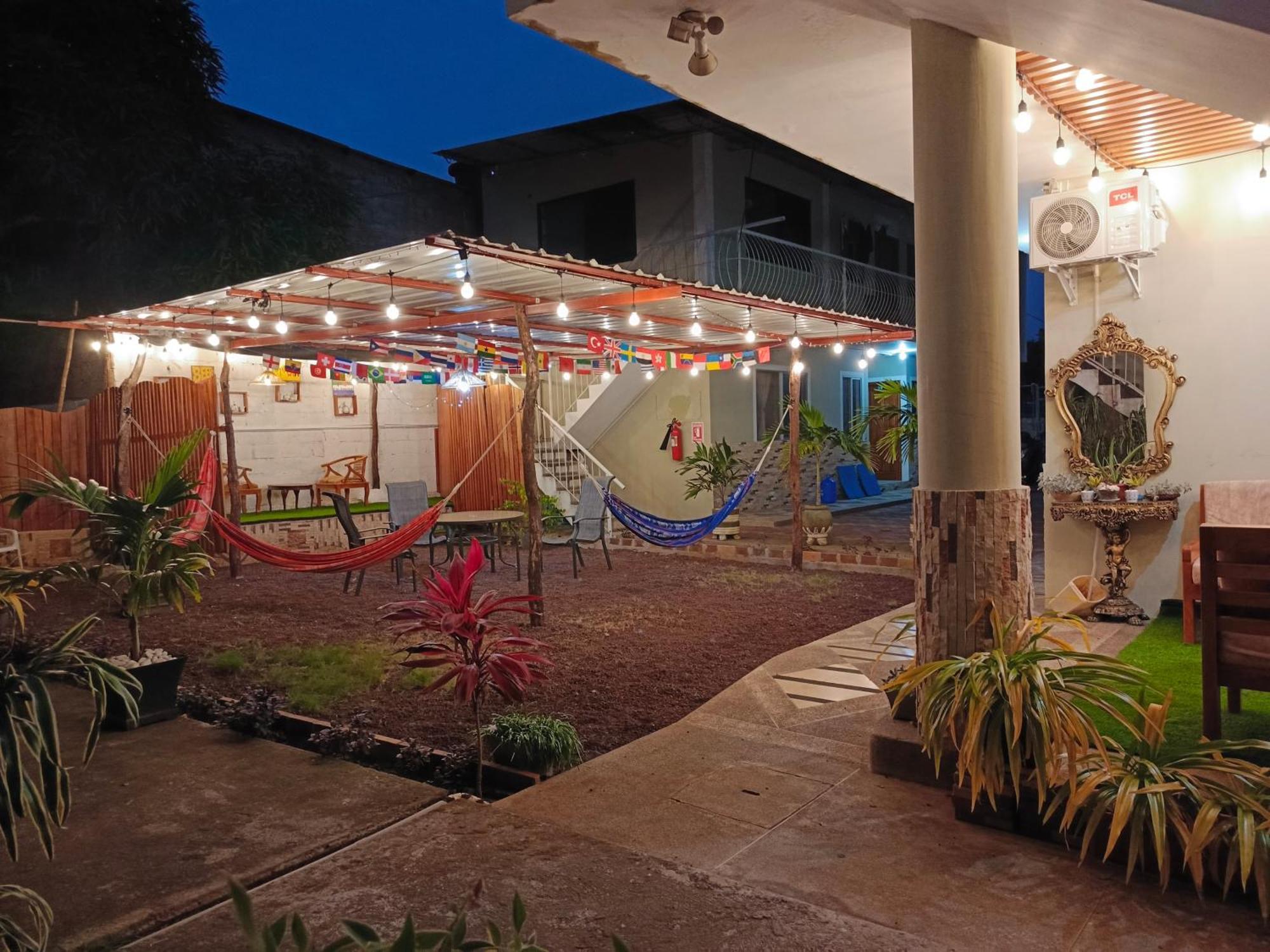 Teresita'S House Suites Con Cocina Privada Puerto Baquerizo Moreno Eksteriør billede